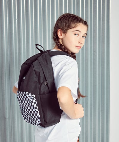 CategoryModel (8821761867918@265)  - NEW SKOOL BLACK AND CHECKED BACKPACK