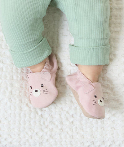 CategoryModel (8826076004494@13)  - CHAUSSONS EN CUIR BÉBÉ FILLE ROSE AVEC MOTIF OURS