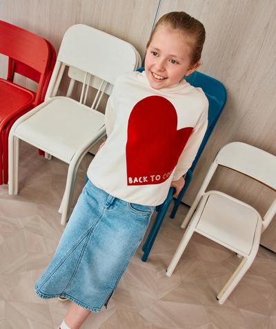 CategoryModel (8821758689422@539)  - meisjessweatshirt met lange mouwen in ecru gerecyclede vezels met groot rood hart