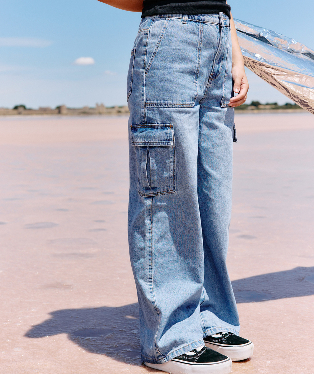   - pantalon cargo fille en fibres recyclées et denim bleu