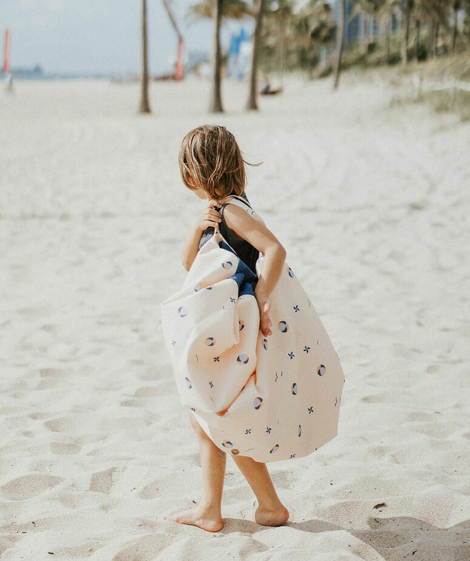   - KINDERSPEELTAPIJT VOOR BUITEN MET BALLONNEN