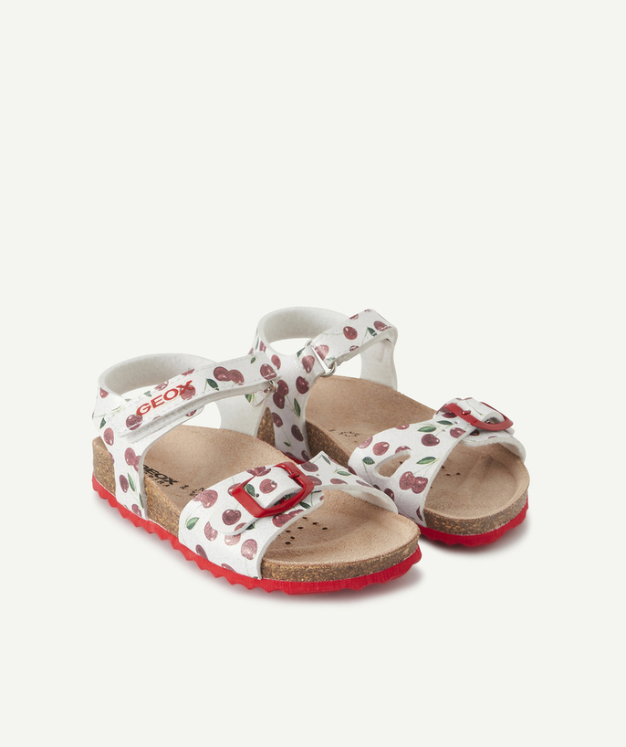   - WITTE SANDALEN MET KERSENPRINT