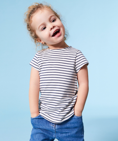 CategoryModel (8824502943886@29)  - T-SHIRT BÉBÉ FILLE EN COTON BIO RAYÉ BLEU MARINE ET ÉCRU