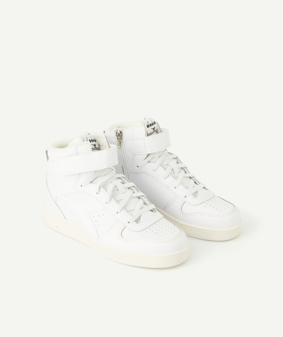CategoryModel (8821771042958@30)  - MAGIC MID PS WHITE TRAINERS